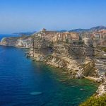 Carte de la Corse avec les villes et villages : guide pratique pour repérer les principaux lieux de l’île