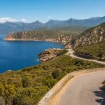 Route de corse : itinéraire, étapes et conseils pour découvrir l’île