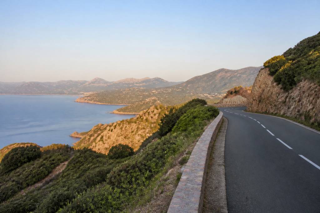 Chemin des crêtes à Ajaccio : itinéraire, paysages et conseils pratiques
