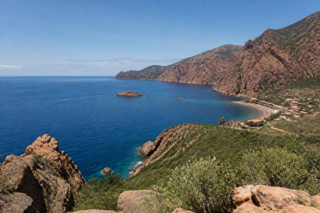 Girolata randonnée : itinéraire, conseils et paysages incontournables en Corse