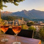 Bar à Corte : où prendre un verre au cœur de la Corse ?